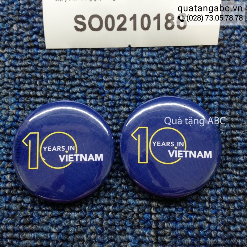 INLOGO làm huy hiệu cho kỷ niệm 10 năm ở Việt Nam